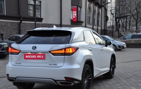 Lexus RX IV рестайлинг, 2019 год, 5 750 000 рублей, 5 фотография