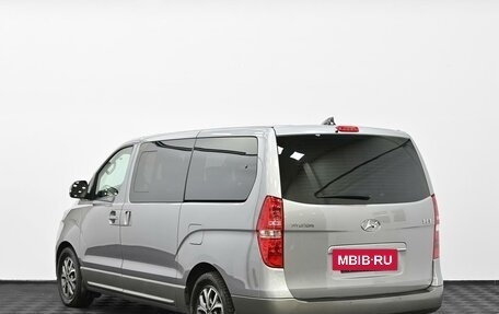 Hyundai H-1 II рестайлинг, 2019 год, 2 599 000 рублей, 2 фотография