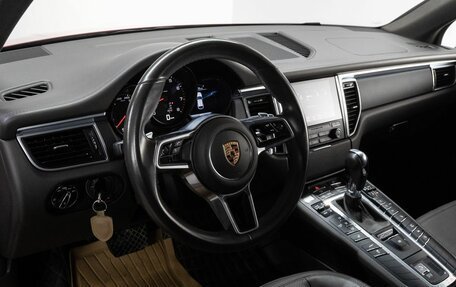 Porsche Macan I рестайлинг, 2018 год, 3 750 000 рублей, 9 фотография