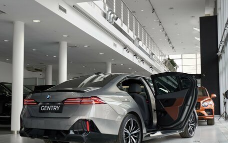 BMW 5 серия, 2025 год, 8 700 000 рублей, 6 фотография