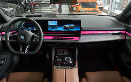 BMW 5 серия, 2025 год, 8 700 000 рублей, 10 фотография