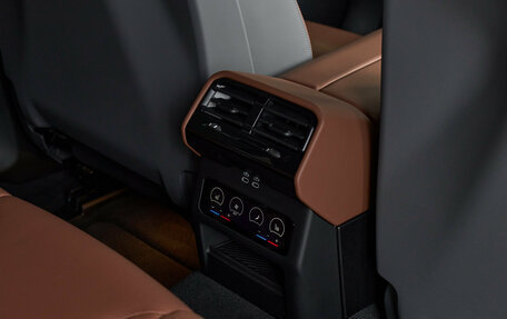 BMW 5 серия, 2025 год, 8 700 000 рублей, 24 фотография