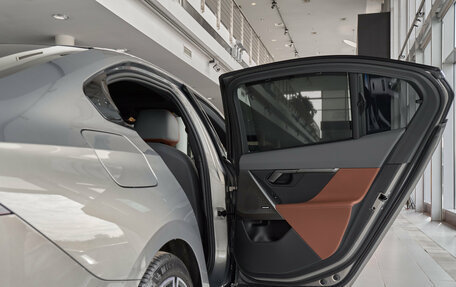 BMW 5 серия, 2025 год, 8 700 000 рублей, 27 фотография