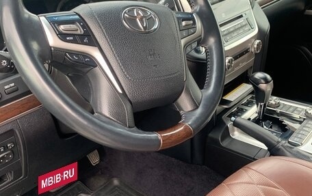 Toyota Land Cruiser 200, 2016 год, 9 600 000 рублей, 11 фотография