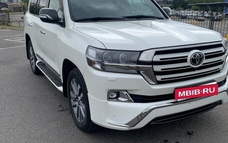 Toyota Land Cruiser 200, 2016 год, 9 600 000 рублей, 4 фотография