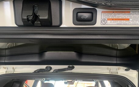 Toyota Land Cruiser 200, 2016 год, 9 600 000 рублей, 15 фотография