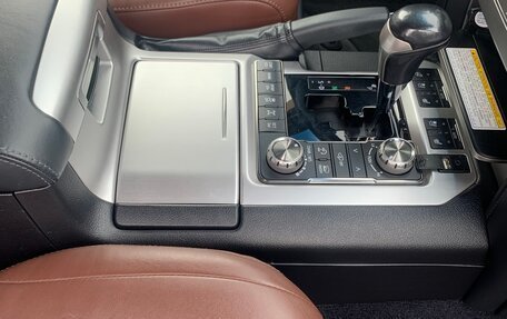 Toyota Land Cruiser 200, 2016 год, 9 600 000 рублей, 16 фотография