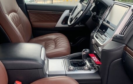 Toyota Land Cruiser 200, 2016 год, 9 600 000 рублей, 9 фотография