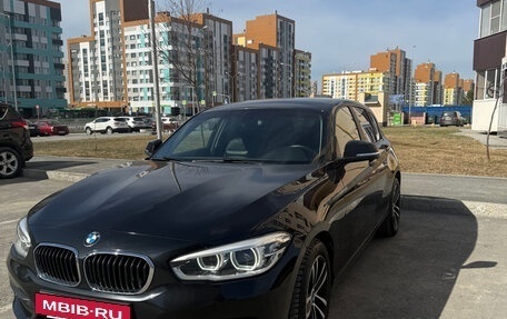 BMW 1 серия, 2017 год, 1 850 000 рублей, 2 фотография