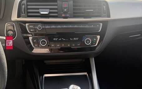 BMW 1 серия, 2017 год, 1 850 000 рублей, 11 фотография