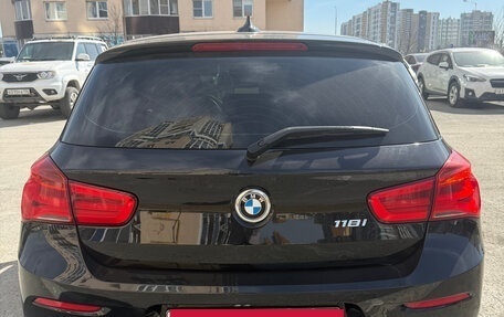 BMW 1 серия, 2017 год, 1 850 000 рублей, 6 фотография