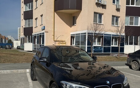 BMW 1 серия, 2017 год, 1 850 000 рублей, 4 фотография
