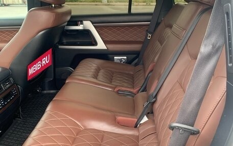 Toyota Land Cruiser 200, 2016 год, 9 600 000 рублей, 25 фотография