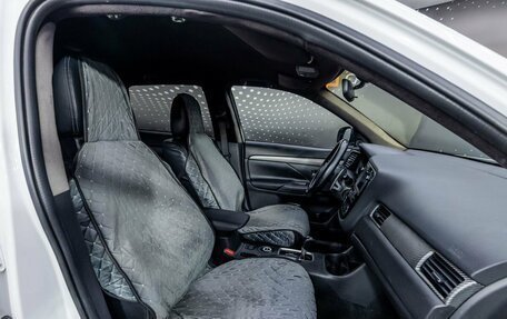 Mitsubishi Outlander III рестайлинг 3, 2012 год, 1 145 000 рублей, 20 фотография