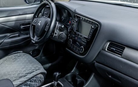 Mitsubishi Outlander III рестайлинг 3, 2012 год, 1 145 000 рублей, 18 фотография