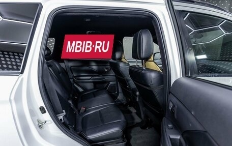 Mitsubishi Outlander III рестайлинг 3, 2012 год, 1 145 000 рублей, 22 фотография