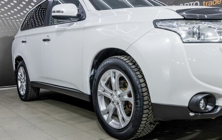 Mitsubishi Outlander III рестайлинг 3, 2012 год, 1 145 000 рублей, 29 фотография