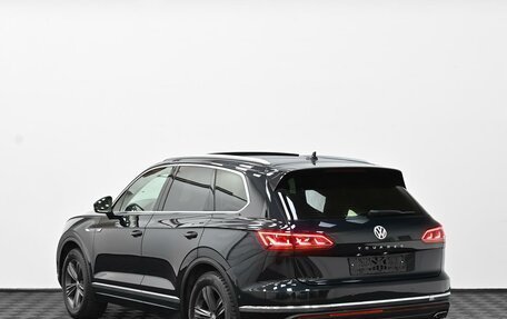 Volkswagen Touareg III, 2019 год, 3 899 000 рублей, 2 фотография
