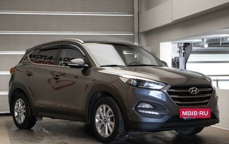 Hyundai Tucson III, 2018 год, 1 990 000 рублей, 3 фотография
