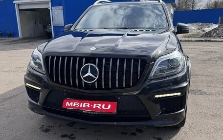 Mercedes-Benz GL-Класс, 2014 год, 2 800 000 рублей, 2 фотография