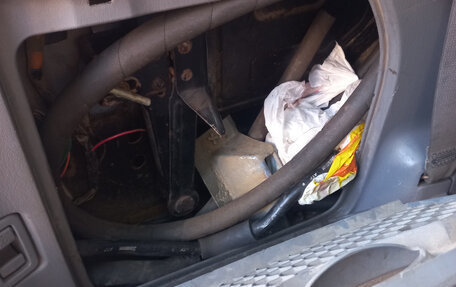 Mazda MPV II, 2005 год, 300 000 рублей, 14 фотография