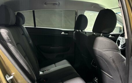 KIA Sportage IV рестайлинг, 2017 год, 2 050 000 рублей, 11 фотография