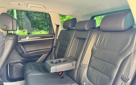 Volkswagen Touareg III, 2014 год, 2 090 000 рублей, 16 фотография