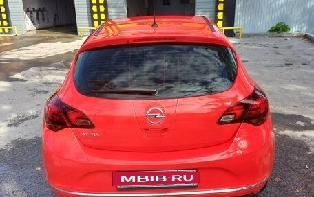 Opel Astra J, 2012 год, 700 000 рублей, 4 фотография