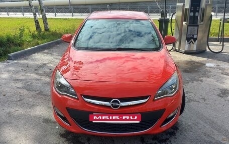 Opel Astra J, 2012 год, 700 000 рублей, 2 фотография