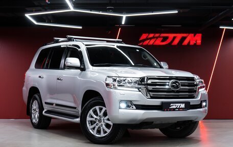 Toyota Land Cruiser 200, 2018 год, 8 700 000 рублей, 4 фотография