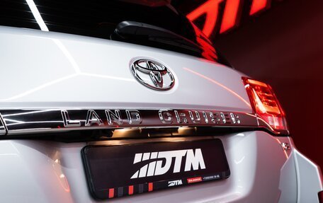 Toyota Land Cruiser 200, 2018 год, 8 700 000 рублей, 10 фотография