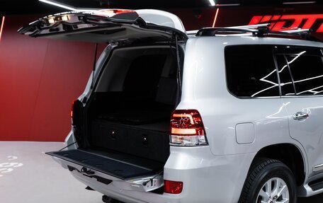 Toyota Land Cruiser 200, 2018 год, 8 700 000 рублей, 14 фотография