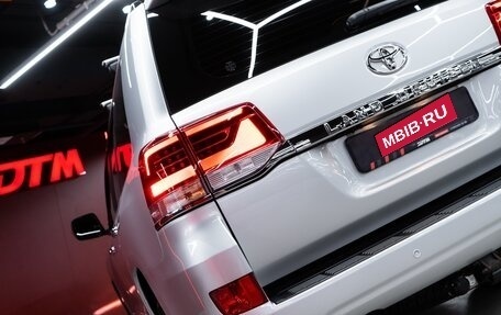 Toyota Land Cruiser 200, 2018 год, 8 700 000 рублей, 8 фотография