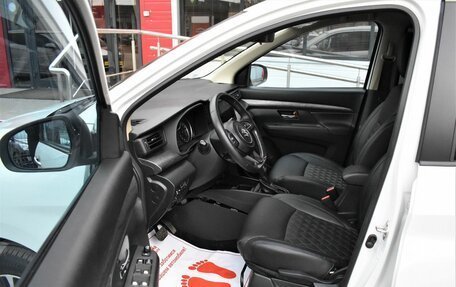 Suzuki Ertiga II, 2022 год, 2 099 000 рублей, 9 фотография