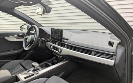 Audi A4, 2021 год, 3 690 000 рублей, 11 фотография