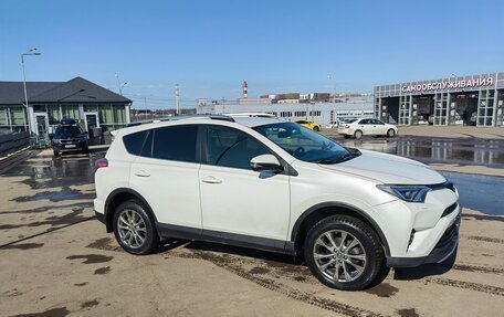 Toyota RAV4, 2016 год, 1 950 000 рублей, 7 фотография