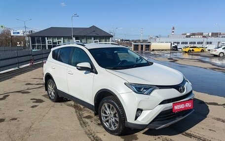 Toyota RAV4, 2016 год, 1 950 000 рублей, 2 фотография
