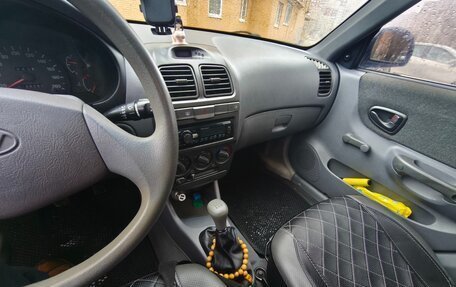 Hyundai Accent II, 2004 год, 410 000 рублей, 5 фотография