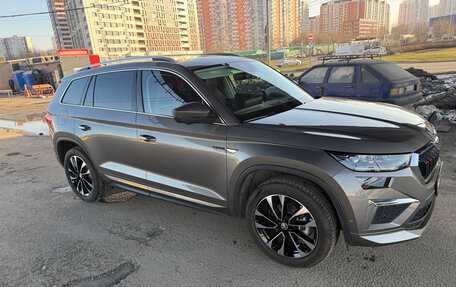 Skoda Kodiaq I, 2023 год, 4 750 000 рублей, 9 фотография