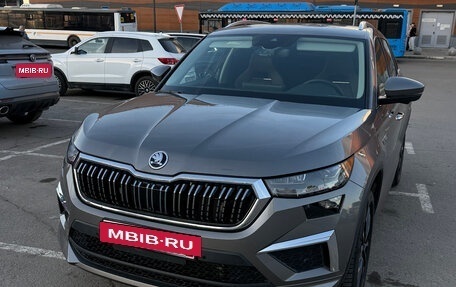 Skoda Kodiaq I, 2023 год, 4 750 000 рублей, 6 фотография