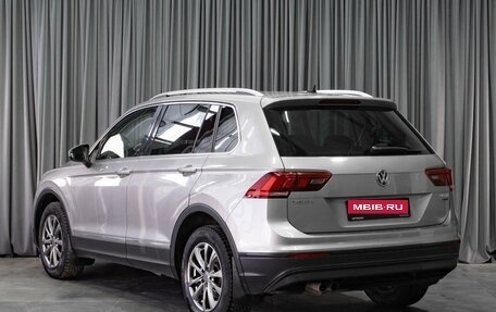 Volkswagen Tiguan II, 2017 год, 2 169 000 рублей, 2 фотография