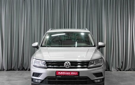 Volkswagen Tiguan II, 2017 год, 2 169 000 рублей, 3 фотография