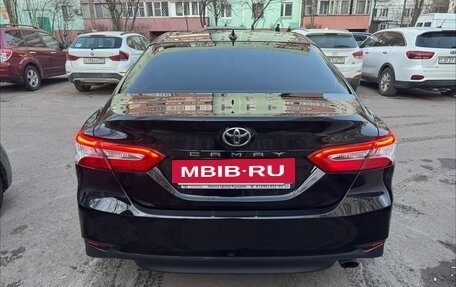 Toyota Camry, 2019 год, 3 050 000 рублей, 5 фотография