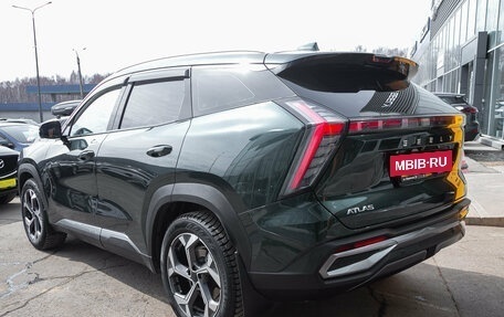 Geely Atlas, 2024 год, 2 965 000 рублей, 10 фотография