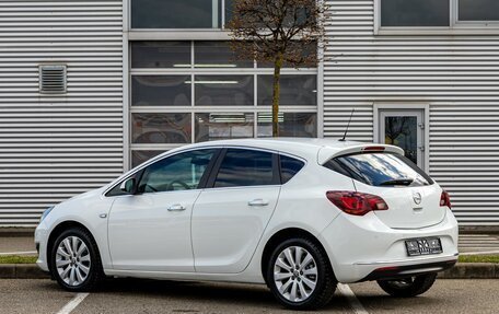 Opel Astra J, 2013 год, 895 000 рублей, 4 фотография