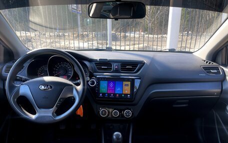 KIA Rio III рестайлинг, 2015 год, 949 000 рублей, 10 фотография