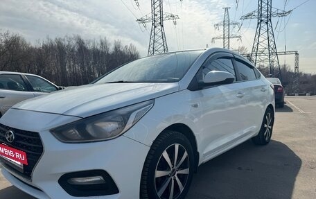 Hyundai Solaris II рестайлинг, 2018 год, 790 000 рублей, 5 фотография