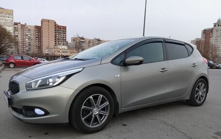 KIA cee'd III, 2014 год, 1 050 000 рублей, 2 фотография
