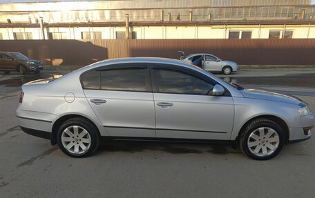 Volkswagen Passat B6, 2005 год, 700 000 рублей, 4 фотография