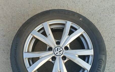 Volkswagen Passat B6, 2005 год, 700 000 рублей, 13 фотография